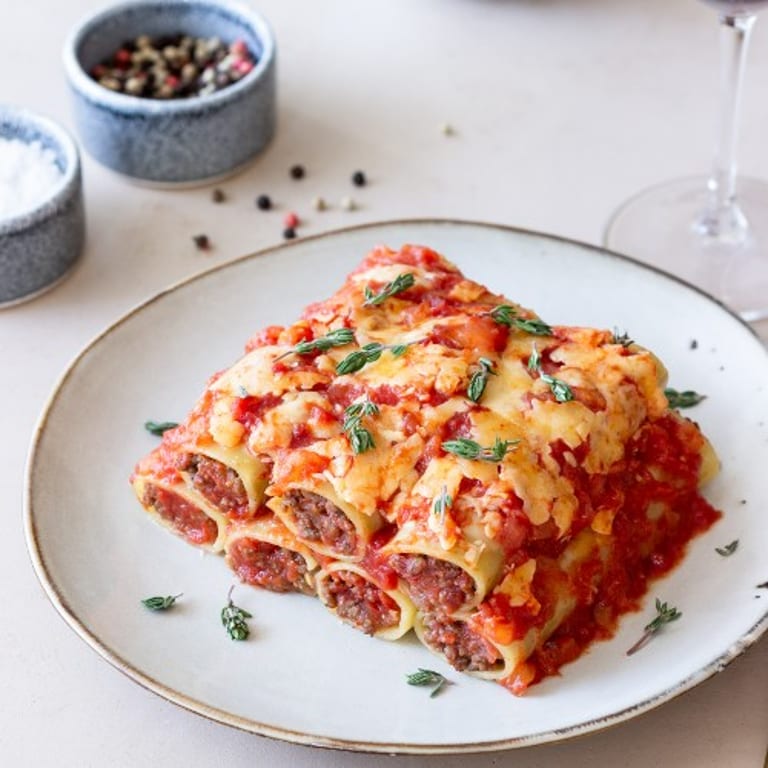 Delicious Cannelloni and Italian Favorites