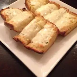 Cheesy Garlic Bread