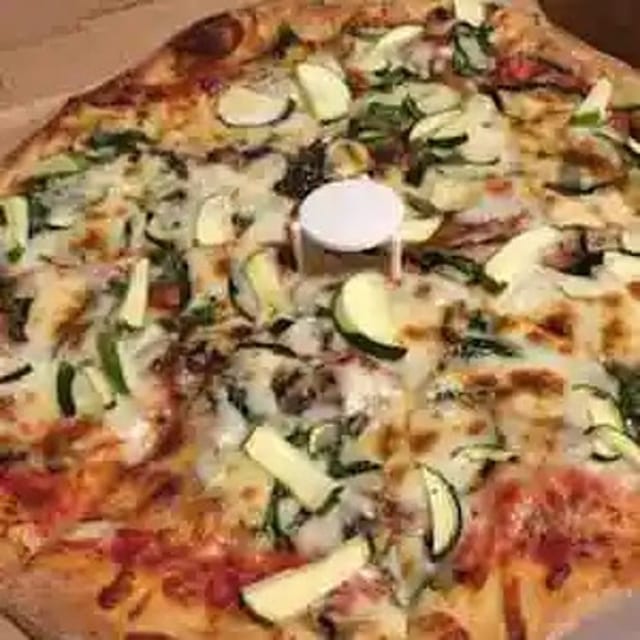 7. Amazon Veggie Special Pizza.